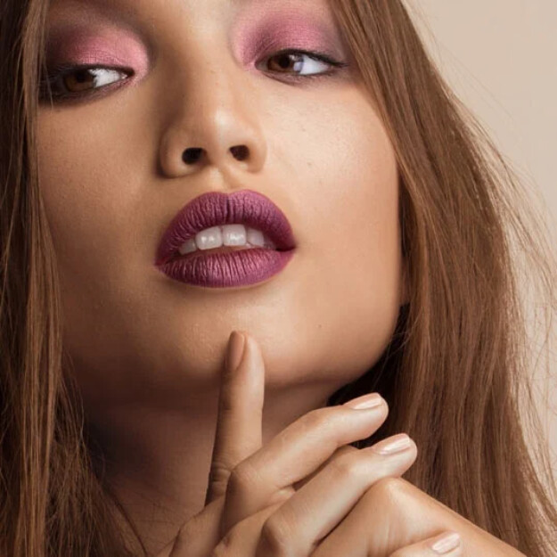 crema labial infinity