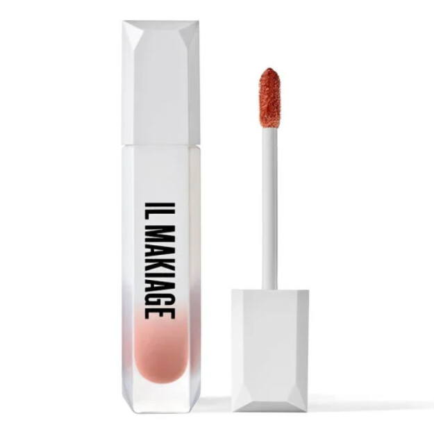 brillo volumen labial sin censura